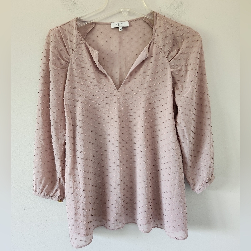 ARITZIA | Babaton Augusta Silk Blouse Swiss Dot Split Crewneck Pink Sz XS